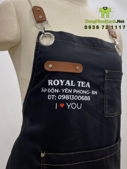 Tạp dề dành cho nhân viên quán trà sữa thiết kế móc khóa kim loại thời trang, in logo ROYAL TEA