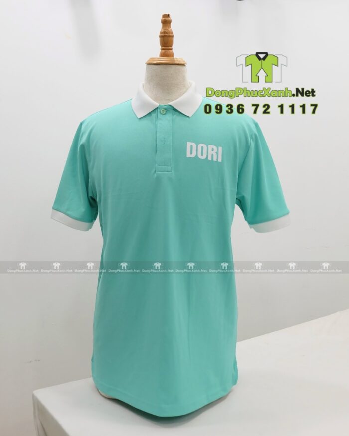 Áo thun đồng phục nhân viên màu xanh mint tươi sáng, in logo DORI.