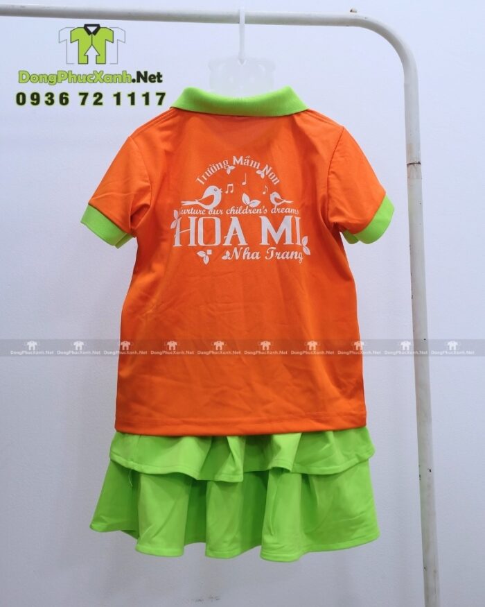 Đồng phục mầm non thiết kế màu sắc tươi sáng, in logo Mầm non Họa Mi.