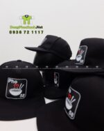 Bộ đồng phục nhân viên phục vụ quán phở thiết kế màu đen hiện đại sang trọng, in logo Pho 58.