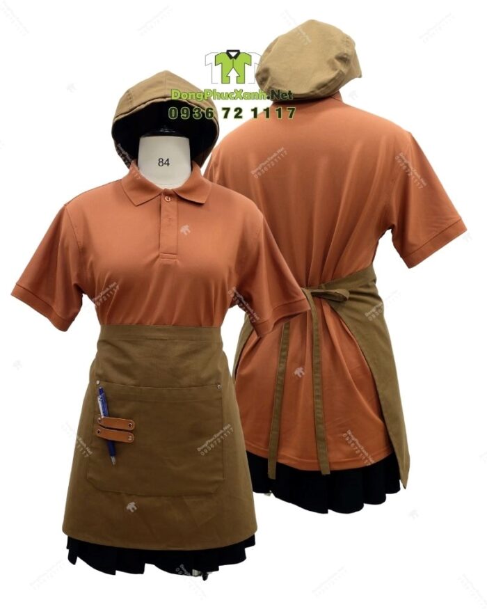 Bộ đồng phục quán cà phê có áo thun đồng phục màu cacao đẹp mắt, in/ thêu logo bằng công nghệ tiên tiến nhất hiện nay.