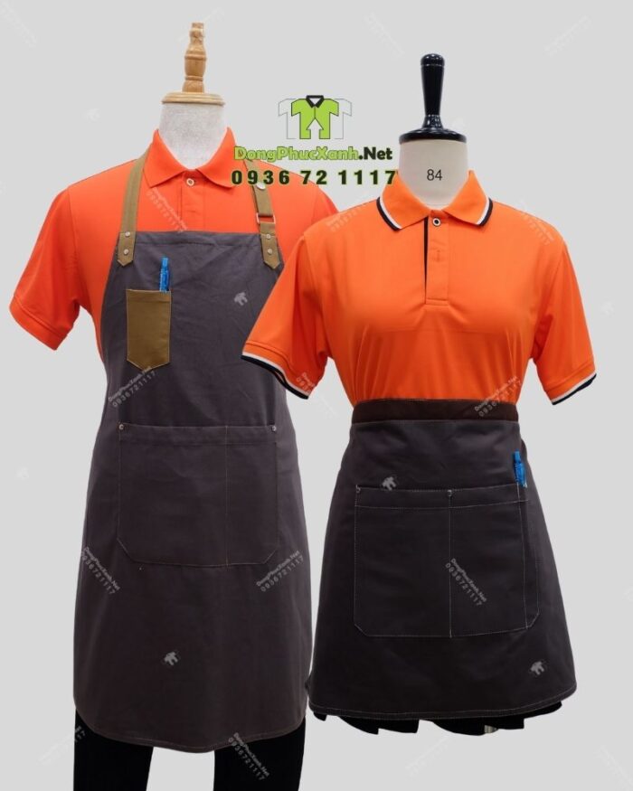 Bộ đồng phục quán trà sữa thiết kế áo thun đồng phục màu cam tạo sự chú ý, theo phong cách năng động và hiện đại.