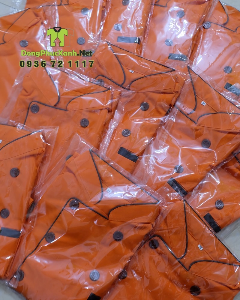 Áo bếp đồng phục màu cam dành cho quán ăn, nhà hàng, in/ thêu logo theo yêu cầu.