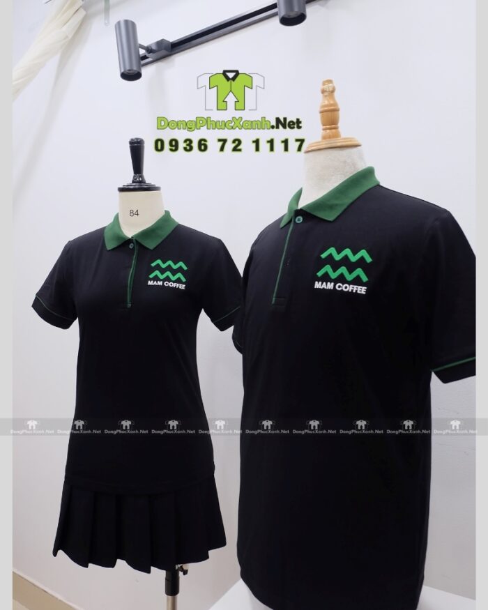 Áo thun đồng phục màu đen phối viền xanh lá dành cho nhân viên quán cà phê, thêu logo Mam Coffee.