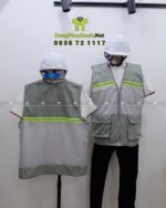 Áo gile kỹ sư phối lưới màu xám, in logo công ty theo yêu cầu.