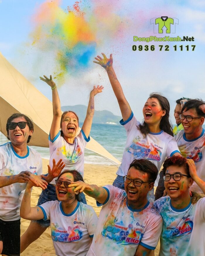Áo thun team building thiết kế trẻ trung, in logo In Home.