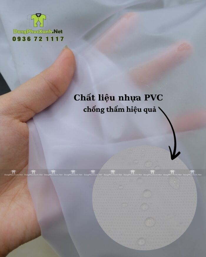 Tạp dề PVC trong suốt in logo ABC Food dùng trong ngành thực phẩm.