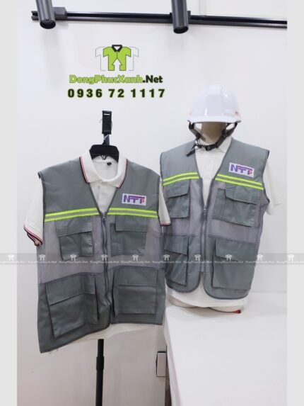 Áo gile kỹ sư màu xám phối lưới phản quang in logo NTP trước và sau áo