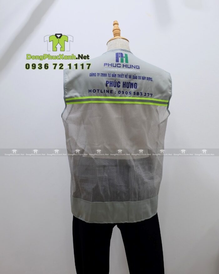 Áo gile kỹ sư màu xám, vải kaki 65 phối lưới, in logo Phúc Hưng, phản quang nổi bật