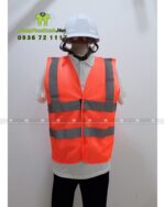 Áo gile phản quang màu cam nổi bật, có dải phản quang an toàn, in logo VACONS chuyên nghiệp