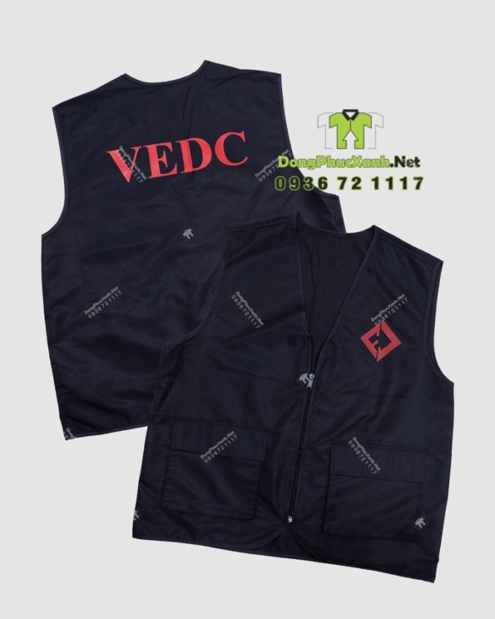 Áo gile dù gió màu đen in logo VEDC mặt trước và mặt sau