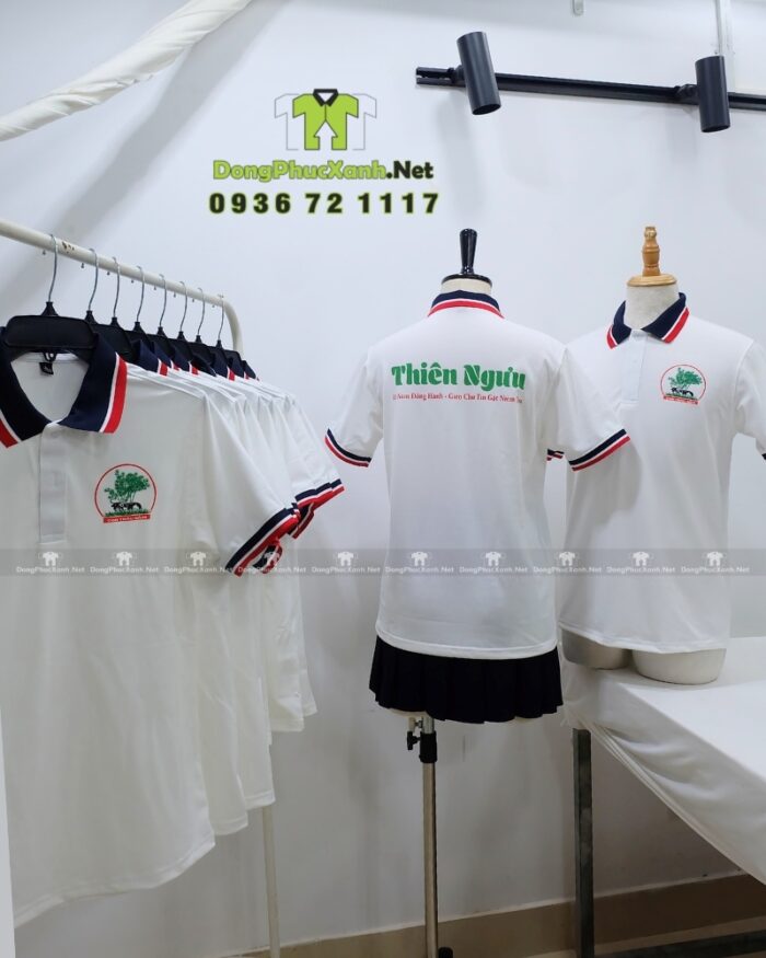 Áo thun đồng phục Thiên Ngưu màu trắng cổ bo viền, in logo trước và sau