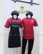 Bộ đồng phục nhà hàng Trường Sơn gồm áo thun màu đỏ, tạp dề và nón đồng phục màu đen