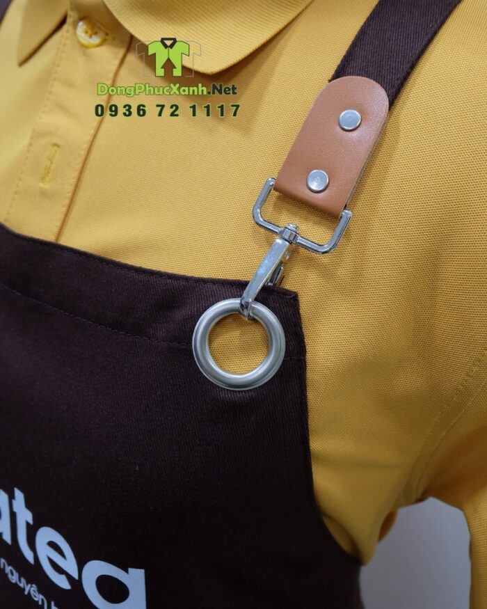 Bộ đồng phục quán trà sữa gồm tạp dề và mũ kaki cotton màu nâu