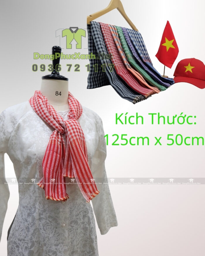 Khăn rằn Nam Bộ màu đỏ phối sọc caro trắng kiểu truyền thống phù hợp sử dụng trong đời sống và sự kiện