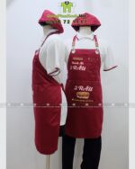 Tạp dề kaki đỏ đô in logo quán Bánh Mì 3 Râu