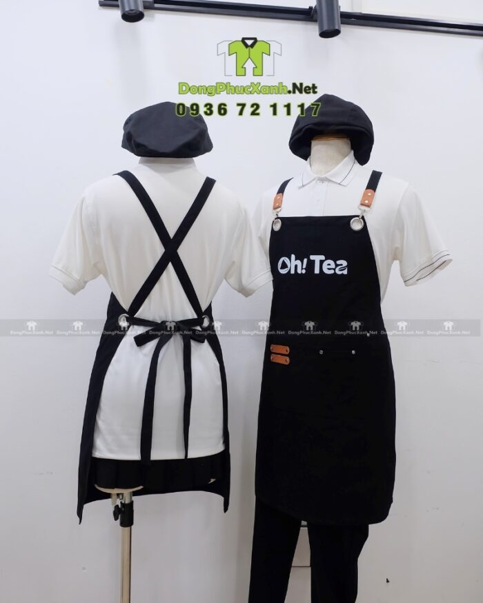 Tạp dề màu đen chất liệu kaki cotton in logo Oh! Tea thiết kế dây đeo da phối kim loại