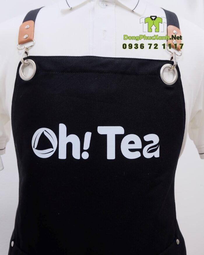 Tạp dề màu đen chất liệu kaki cotton in logo Oh! Tea thiết kế dây đeo da phối kim loại