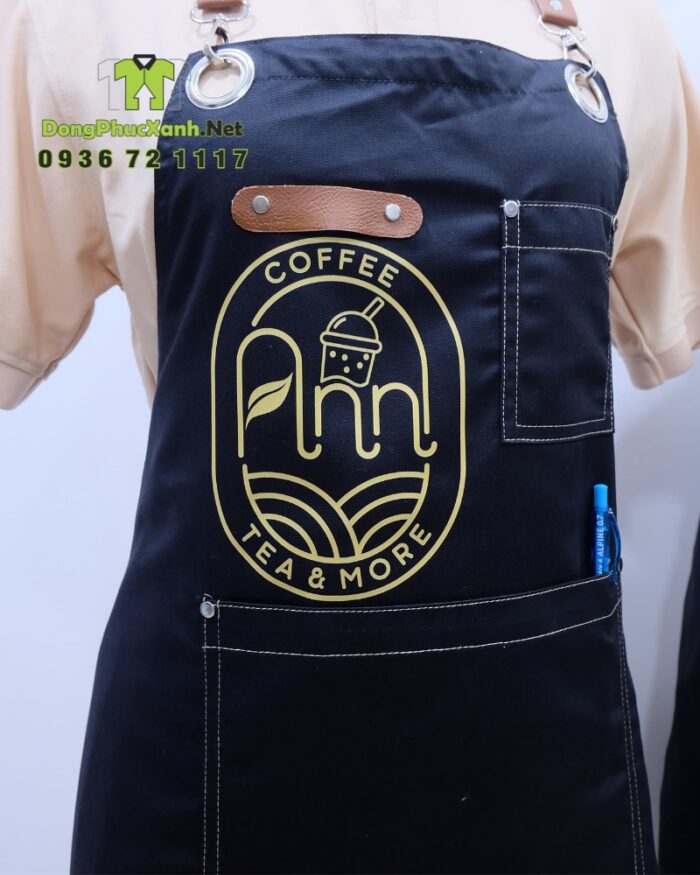 Tạp dề Ann Coffee màu đen in logo nổi bật và tinh tế