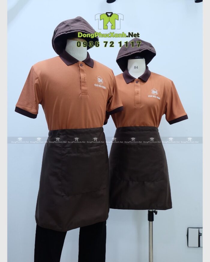 Đồng phục tiệm chè Chè Bảo Ngọc gồm áo thun, tạp dề, nón
