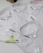 Áo sơ mi đồng phục phục vụ PHO CITY thêu logo trên cổ áo