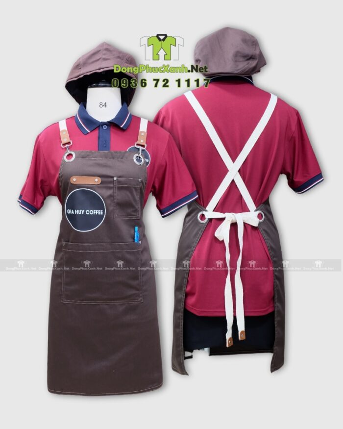 Tạp dề nhân viên Gia Huy Coffee màu nâu phối da in logo.