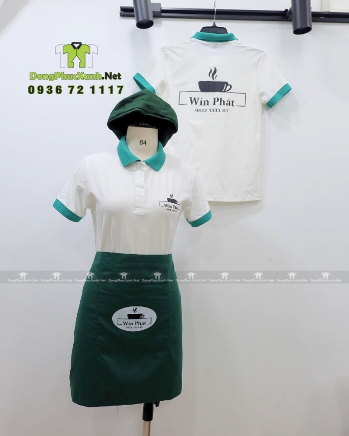 Đồng phục nhân viên quán cà phê Win Phát gồm áo polo, tạp dề ngắn và nón