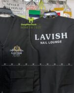 Gile gió đồng phục tiệm nail Lavish màu đen vải dù cao cấp