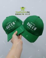 Nón đồng phục cafe The Coffee Queen màu xanh lá thêu logo