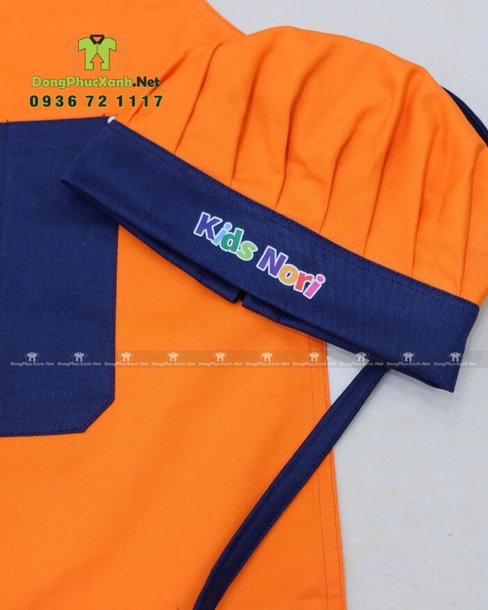 Tạp dề cho bé Kids Nori màu cam kèm nón và túi lớn tiện lợi