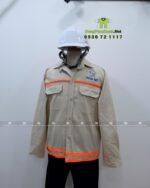 Đồng phục công nhân xây dựng vải kaki 65/35 màu be phản quang in logo Thành Đạt