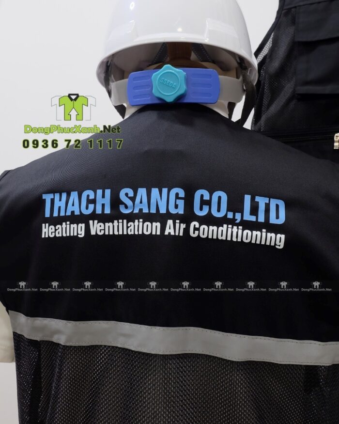 Áo gile kỹ sư Thạch Sang màu đen vải kaki 65/35 phản quang.
