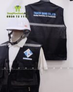 Áo gile kỹ sư Thạch Sang màu đen vải kaki 65/35 phản quang.
