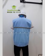 Áo gile kỹ sư vải kaki 65/35 phối lưới màu xanh nhạt.