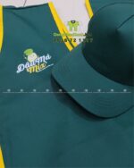 Đồng phục gile gió màu xanh viền vàng vải dù gió in logo Đậu Má Mix.