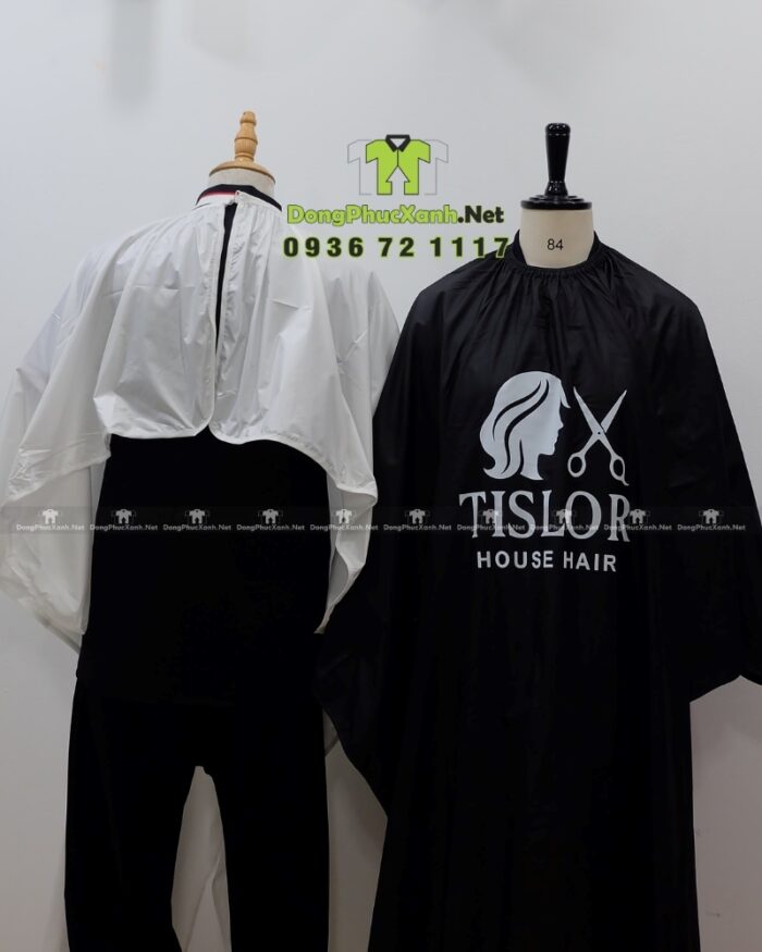 Áo choàng tóc in logo Tislor màu đen và trắng vải dù.