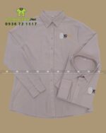 Đồng phục quán cafe 1971’s gồm áo sơ mi kate Ý và tạp dề kaki cotton