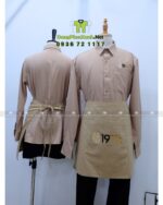 Đồng phục quán cafe 1971’s gồm áo sơ mi kate Ý và tạp dề kaki cotton