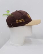 Mũ nón đồng phục kaki cotton màu nâu phối vàng thêu logo 1971’s