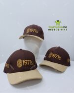 Mũ nón đồng phục kaki cotton màu nâu phối vàng thêu logo 1971’s