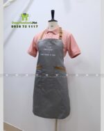Tạp dề nail màu ghi xám vải Miro 2 lớp in logo Top Service
