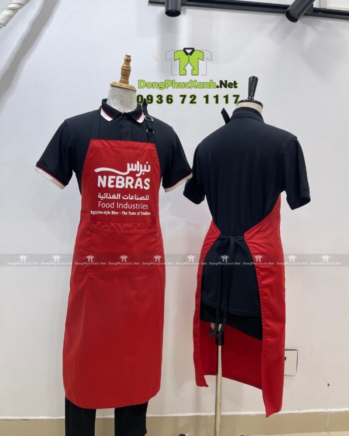 Tạp dề phục vụ màu đỏ vải kaki 65/35 in logo NEBRAS.