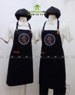 Tạp dề pha chế quán cafe màu đen phối da, in logo Gà Coffee