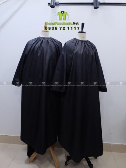 Áo Choàng Cắt Tóc Có Tay Màu Đen