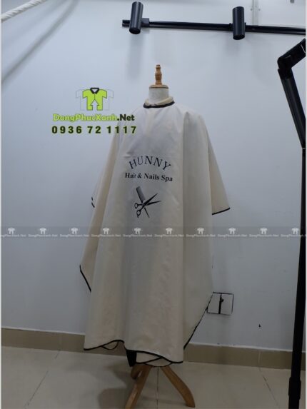 Khăn Choàng Cắt Tóc Vải Dù Màu Kem