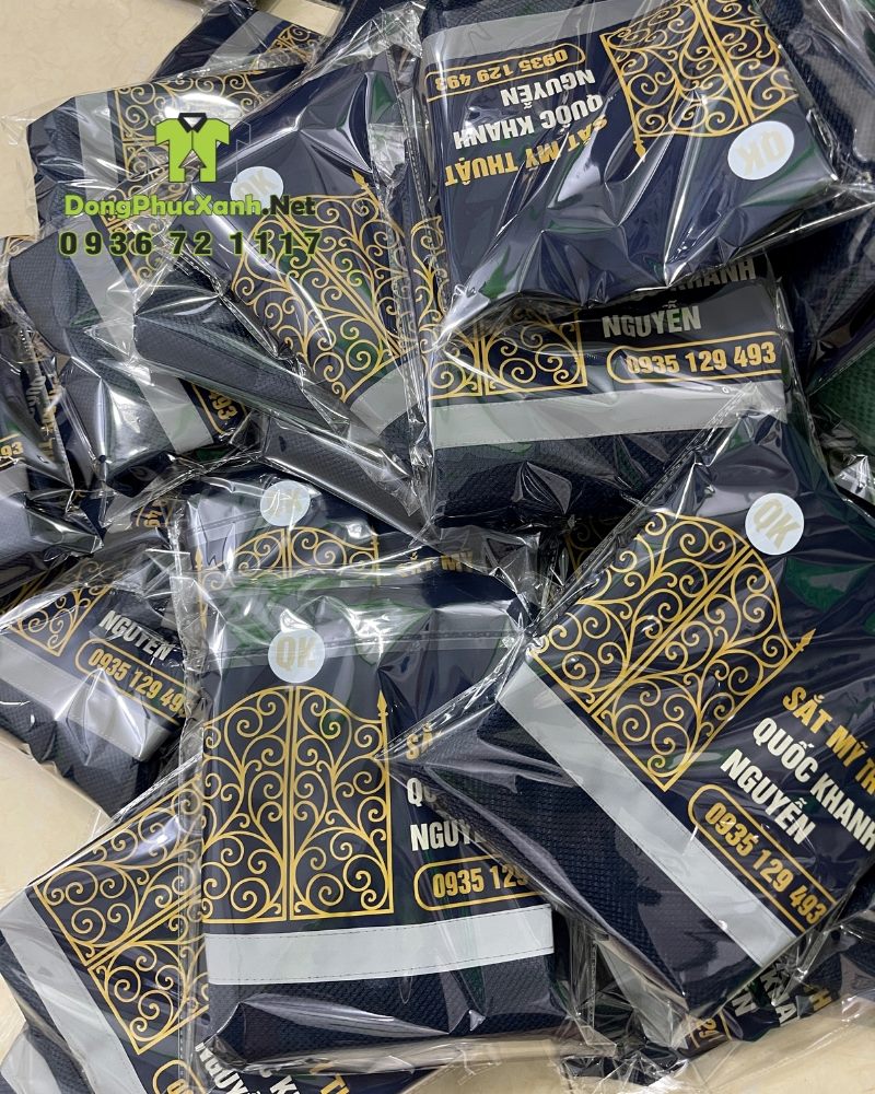 Áo gile công trình được đóng gói từng chiếc, in logo sắc nét và có phản quang