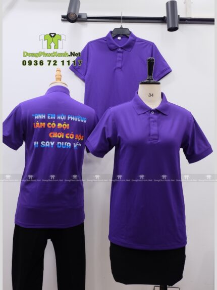 Áo Đồng Phục Team Building Màu Tím Với Slogan In Sắc Nét
