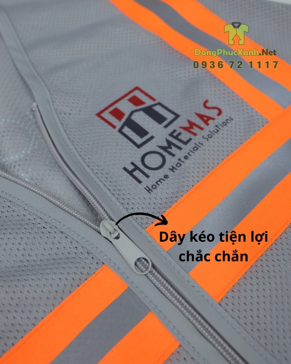 Dây kéo chắc chắn và đường may áo gile kỹ sư được hoàn thiện kỹ