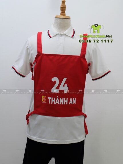 Tạp Dề Phục Vụ Thành An Màu Đỏ Nổi Bật
