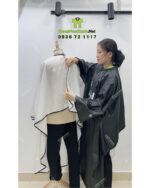 Thiết kế cổ áo choàng vừa vặn và chắc chắn